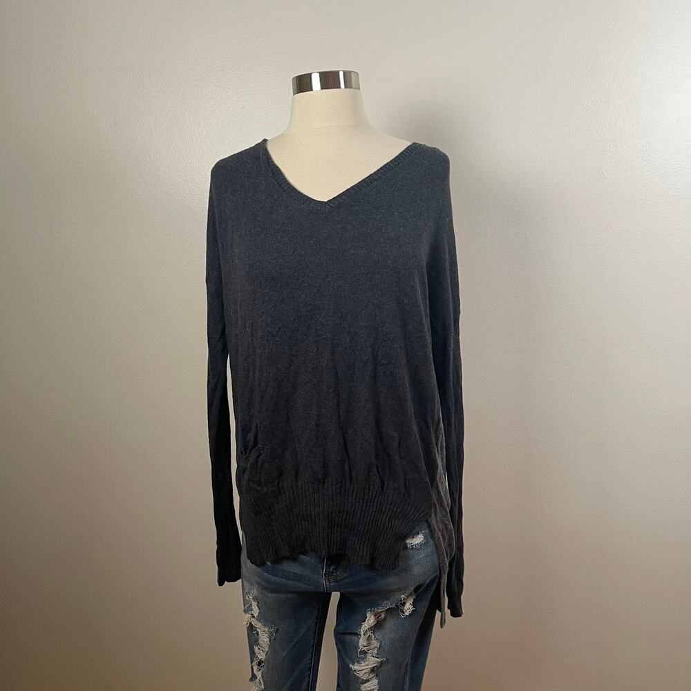 Yoon Anthropologie • Long Sleeve High Low Sweater